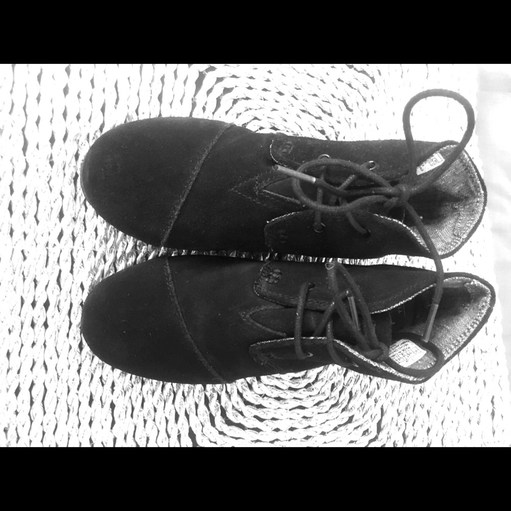 Toms wedge booties